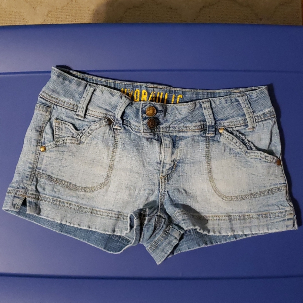 Hydraulic Jean shorts 9/10